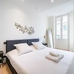 Pleasant 2 Bedroom In The Heart Of *