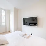 Pleasant 2 Bedroom In The Heart Of Cannes